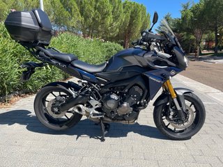 Yamaha MT09 Tracer.