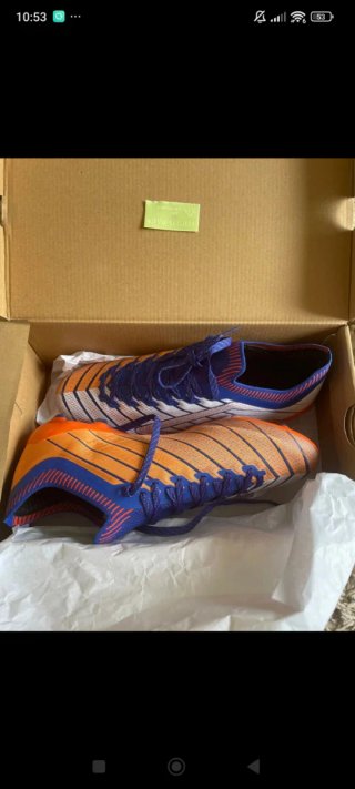 Botas de fútbol profesionales