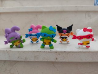 Lote 5 Figuras Hello Kitty