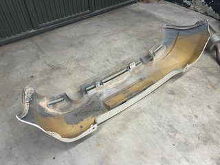Paragolpes Trasero Golf 4 R32 Original