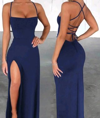Vestido largo azul satinado con abertura espalda