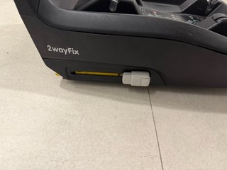 Maxi-Cosi 2wayPearl con base ISOFIX