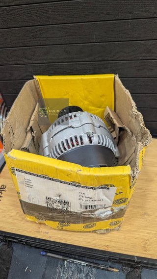 Alternador HELLA 8EL 012 426-061