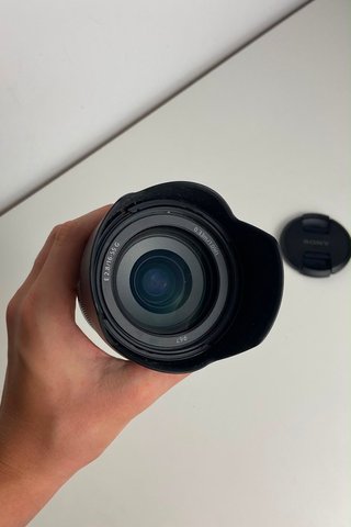 Objetivo Sony E 2.8/16-55 G