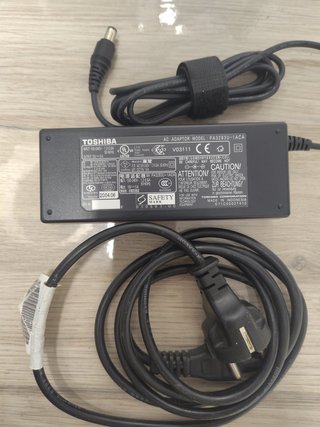Cargador Toshiba PA3283U-1ACA Portátil