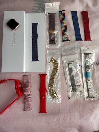 Apple Watch SE 40mm Oro con Cinghie