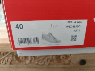 Zapatillas Pikolinos Beige/Blanco Perforadas