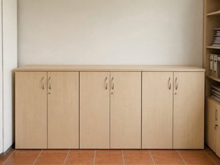Silla de oficina piel beige giratoria