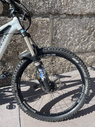 Bicicleta Trek Enduro