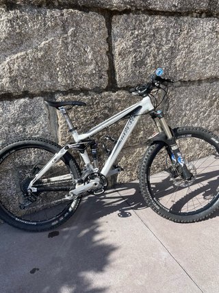 Bicicleta Trek Enduro
