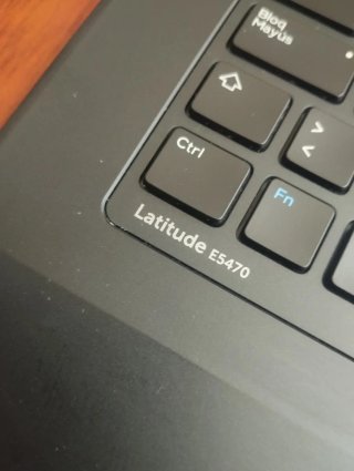 Portátil Dell Latitude 7470 Negro