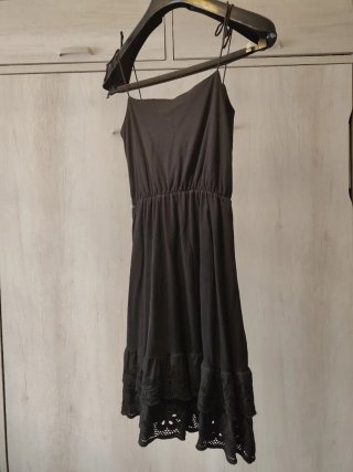 Vestido negro tirantes M