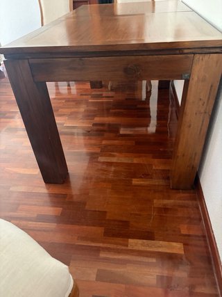 Mesa de comedor de madera extensible