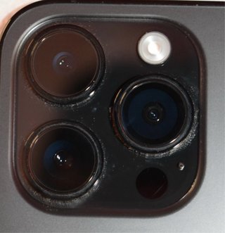 iPhone 14 Pro + AirPods Pro 2