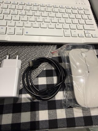 Tablet JUSYEA J10 8GB+6GB 128GB con teclado