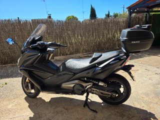 Kymco AK 550 2020 - 16.628 km - Baúl SHAD