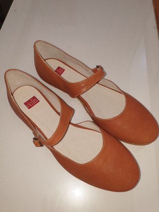 Manoletinas Vialis de piel talla 40 NO NEGOCIABLE