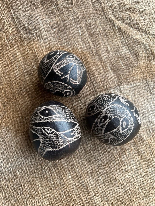 Sonaja huevo maraca shipibo mediana