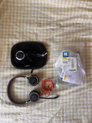 Auriculares Jabra Evolve 40 con Micrófono
