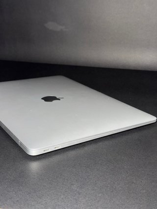 MacBook Air Retina 13 2019 Argento