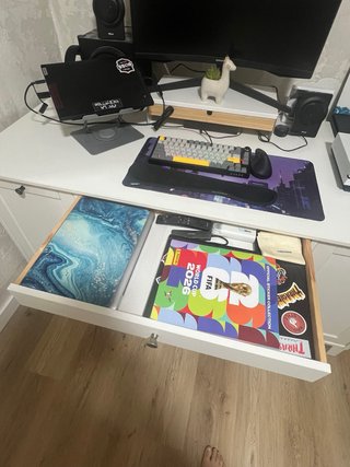 Escritorio IDANÄS Ikea URGE!!ESCUCHO OFERTAS