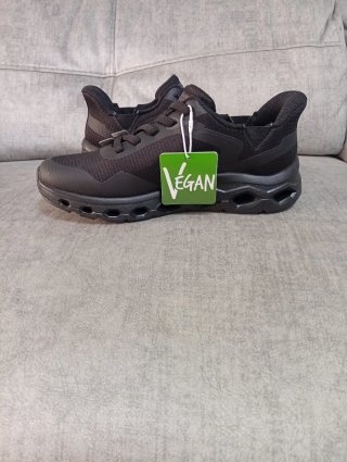 Deportivas Skechers Negras nuevas sin estrenar