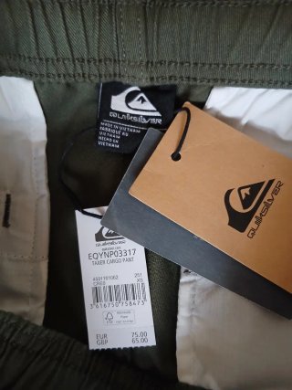 Pantalón cargo Quiksilver verde militar