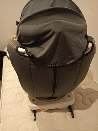 Silla de coche gris