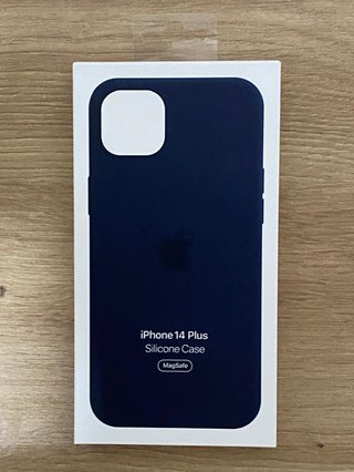 Custodia in silicone per iPhone 14 Plus MagSafe