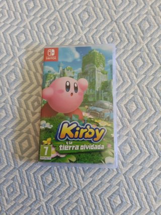 Kirby y la Tierra Olvidada Nintendo Switch