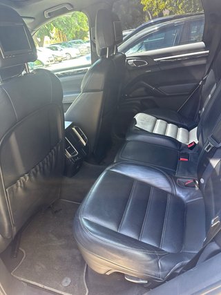 Porsche Cayenne 2010