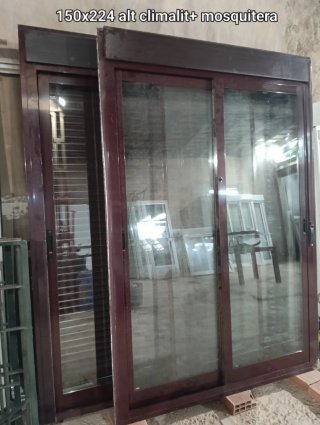 Puerta balconera aluminio 150x224
