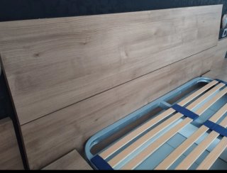 Cama estilo japonés madera