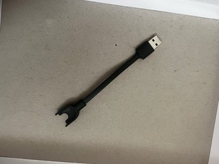 Fundas y cargador USB para reloj