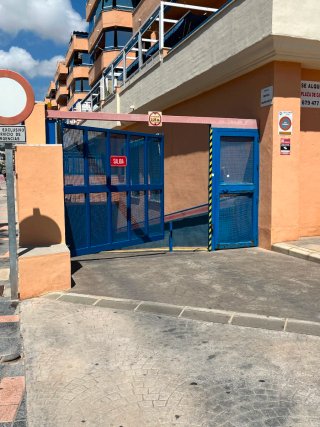 Plaza de garaje en venta / alquiler