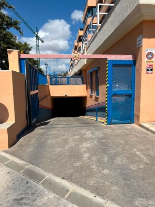 Plaza de garaje en venta / alquiler