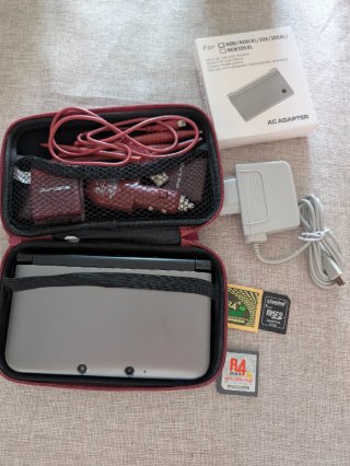 Nintendo 3DS XL Argento