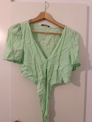 Lote de ropa 24 piezas