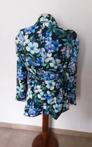 Blazer floreale con cintura Marcel Ostertag