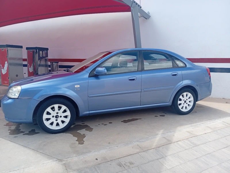 Daewoo Nubira 2004 - foto 1