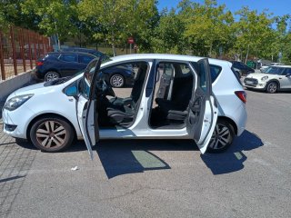 Opel Meriva 2015