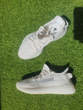 Adidas Yeezy Boost 350 V2 Beige Talla 41