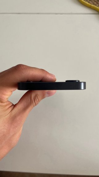 Apple iPhone 17e color mate - 4 mesi di utilizzo