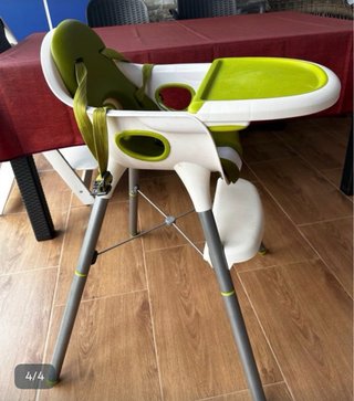Trona convertible en silla para bebé