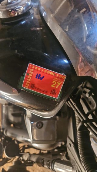 Matrícula Moto 2372 GLM
