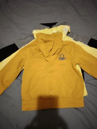 3 Sudaderas Benetton Talla 3/4 Años