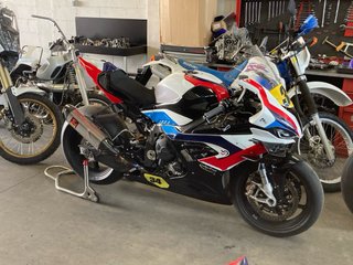 BMW S1000RR Alpha Racing Circuito