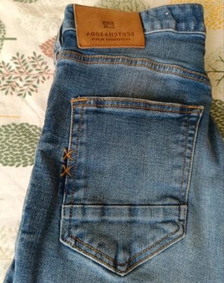 Pantalón Vaquero Scotch & Soda. (Talla S)