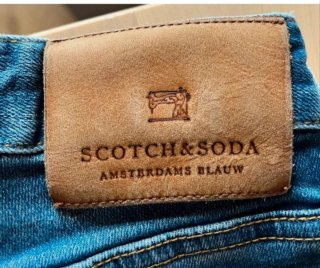 Pantalón Vaquero Scotch & Soda. (Talla S)