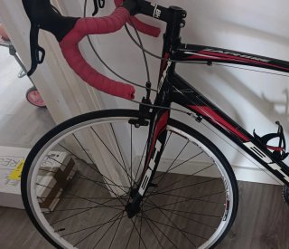 Bicicleta de carretera BH Zaphire